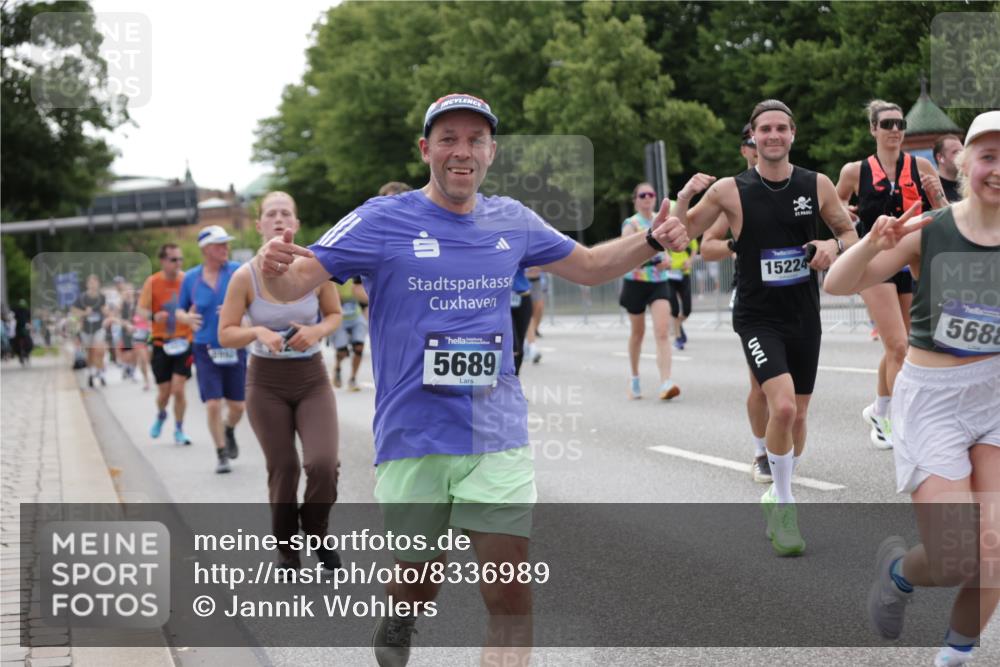 29.06.2025 - hella hamburg halbmarathon Jannik Wohlers http://msf.ph/oto/8336989 29.06.2025 10:40:57 Lombardsbrücke 1536, 1542, 1731, 2229, 2258, 2805, 3344, 3532, 3533, 3623, 4412, 4415, 4610, 5688, 5689, 5928, 5942, 6088, 6250, 6793, 6894, 7022, 7023, 7821, 8293, 8385, 8586, 8751, 8878, 8992, 10181, 10348, 10483, 11166, 11209, 11437, 11438, 11851, 12481, 13018, 13168, 13299, 13373, 13877, 14037, 14253, 14376, 15076, 15224, 16260, 16550, 16559, 16846, 17370, 18814, 18888, 18900 meine-sportfotos.de