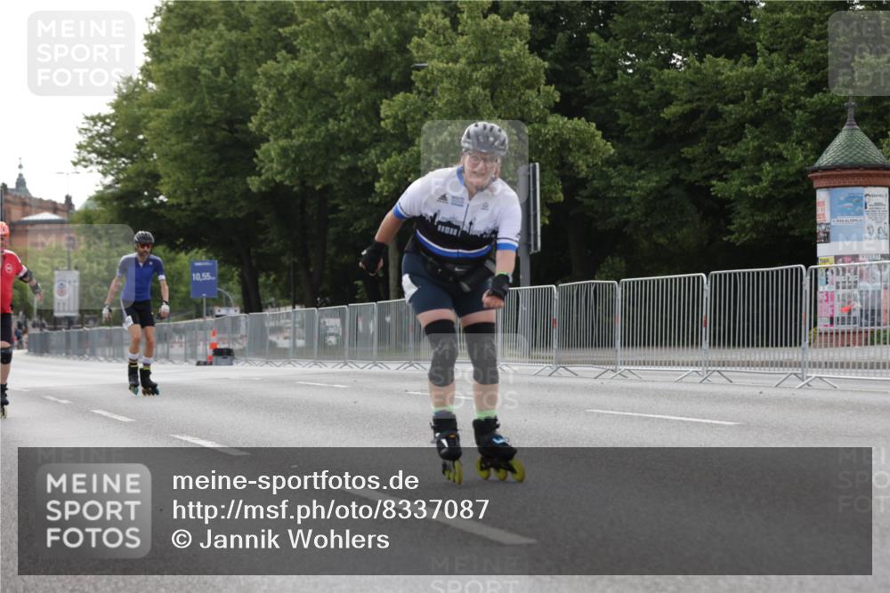 29.06.2025 - hella hamburg halbmarathon Jannik Wohlers http://msf.ph/oto/8337087 29.06.2025 09:01:55 Lombardsbrücke  meine-sportfotos.de