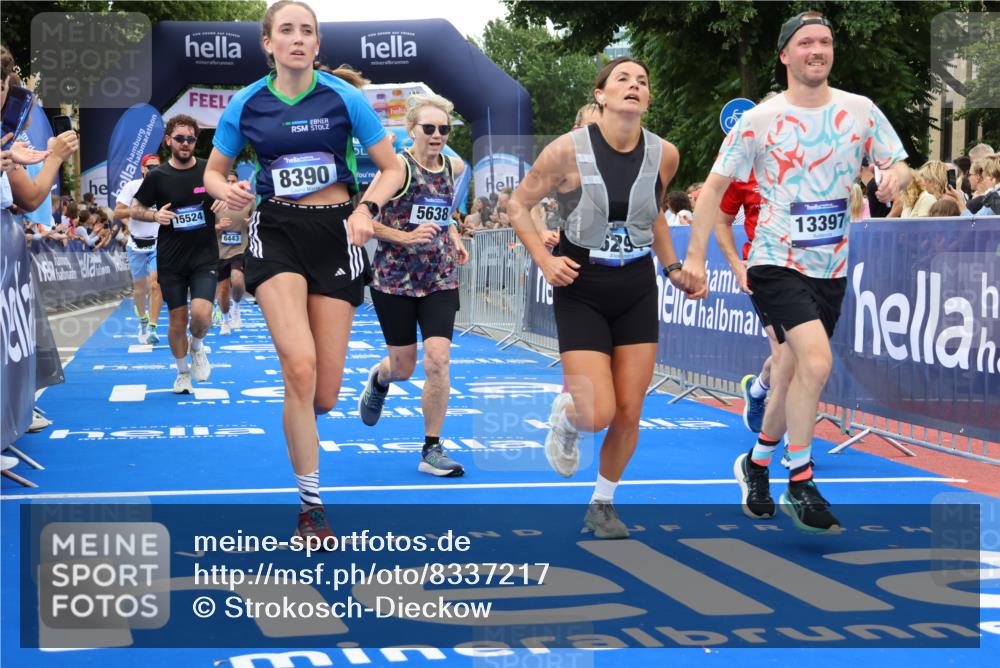 29.06.2025 - hella hamburg halbmarathon Strokosch-Dieckow http://msf.ph/oto/8337217 29.06.2025 10:54:08 Ziel 1410, 3103, 3177, 3208, 3209, 3861, 3898, 5638, 6082, 6084, 6294, 6443, 6581, 7274, 8390, 9032, 9791, 11499, 12213, 12379, 13033, 13397, 13794, 15169, 15524, 16527, 16780, 16871, 17348 meine-sportfotos.de