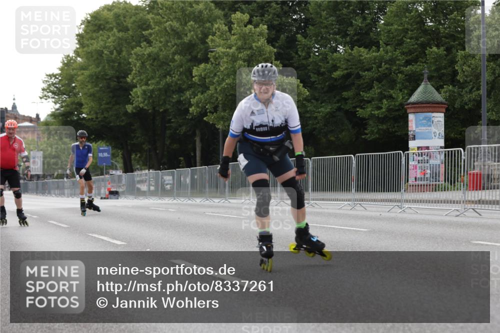 29.06.2025 - hella hamburg halbmarathon Jannik Wohlers http://msf.ph/oto/8337261 29.06.2025 09:01:55 Lombardsbrücke  meine-sportfotos.de