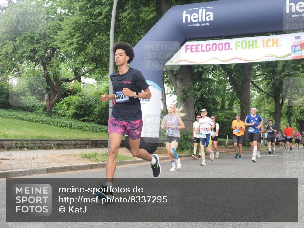 29.06.2025 - hella hamburg halbmarathon KatJ http://msf.ph/oto/8337295 29.06.2025 10:47:58 Zwischen KM18-KM19 3400, 3740, 5602, 5603, 5708, 6580, 7006, 7757, 8154 meine-sportfotos.de
