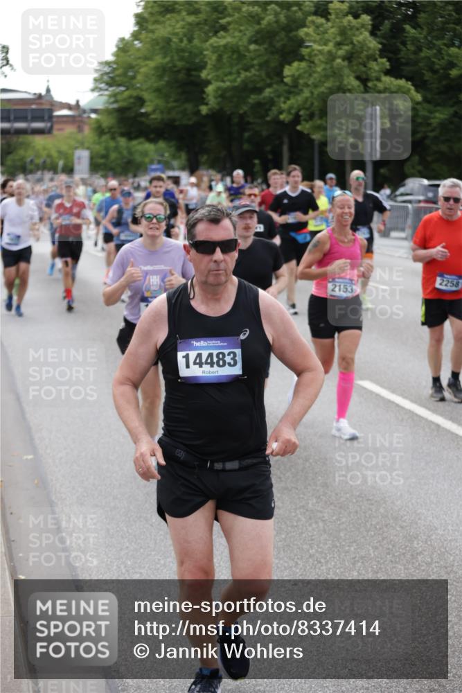 29.06.2025 - hella hamburg halbmarathon Jannik Wohlers http://msf.ph/oto/8337414 29.06.2025 10:41:11 Lombardsbrücke 1314, 1509, 1536, 1542, 1623, 2153, 2258, 3344, 3623, 4415, 4541, 4610, 4787, 5942, 6450, 6793, 6894, 7022, 7023, 7968, 8004, 8162, 8163, 8848, 9588, 10348, 10483, 11011, 11098, 11166, 11209, 11255, 11371, 11437, 11438, 11482, 12185, 12233, 12419, 12481, 13018, 13444, 13622, 13877, 14037, 14483, 14608, 14725, 15039, 15224, 15669, 15685, 16021, 16364, 16550, 16568, 17158, 17636, 17684, 18814, 18861, 18900, 18990, 19037, 19057, 19064 meine-sportfotos.de