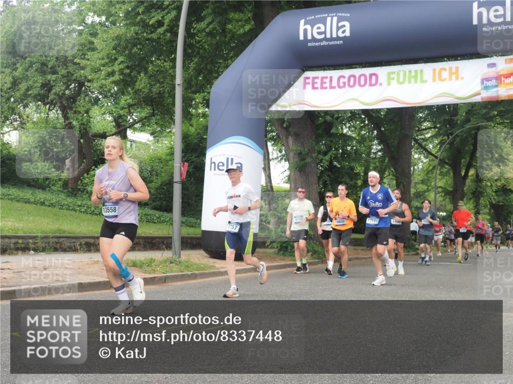 29.06.2025 - hella hamburg halbmarathon KatJ http://msf.ph/oto/8337448 29.06.2025 10:47:59 Zwischen KM18-KM19 3400, 3740, 5602, 5603, 5708, 6580, 7006, 7757 meine-sportfotos.de