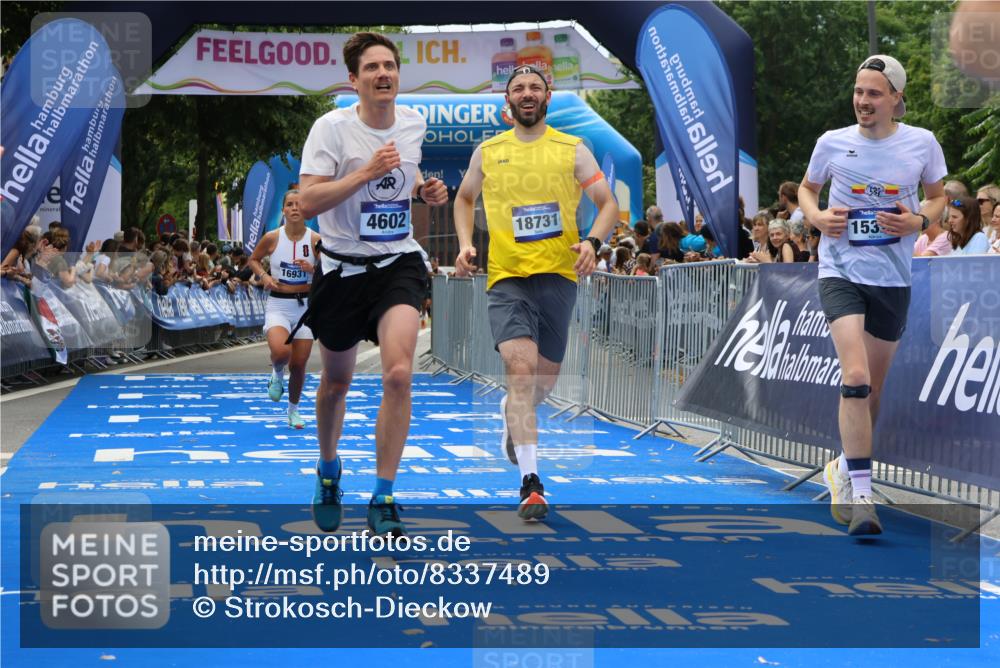 29.06.2025 - hella hamburg halbmarathon Strokosch-Dieckow http://msf.ph/oto/8337489 29.06.2025 10:33:27 Ziel 4602, 8312, 8956, 15326, 16931, 17056, 17489, 18731, 18854 meine-sportfotos.de
