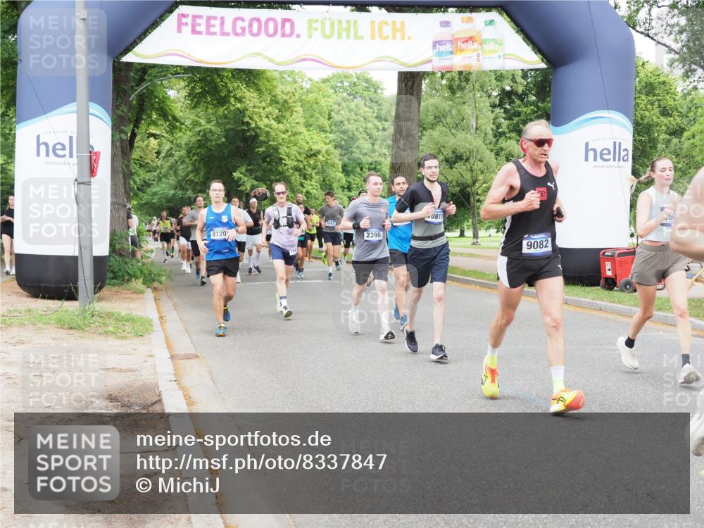 29.06.2025 - hella hamburg halbmarathon MichiJ http://msf.ph/oto/8337847 29.06.2025 10:39:25 Zwischen KM18-KM19 2396, 3426, 4558, 4635, 5116, 5607, 6776, 7409, 9082, 10811, 14865, 16929, 19208 meine-sportfotos.de