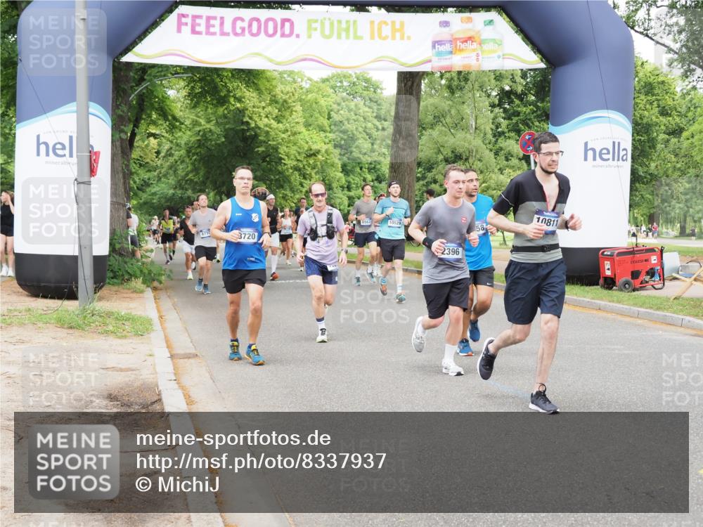 29.06.2025 - hella hamburg halbmarathon MichiJ http://msf.ph/oto/8337937 29.06.2025 10:39:26 Zwischen KM18-KM19 2396, 3426, 4558, 4635, 5116, 5607, 6776, 7409, 8720, 9082, 10529, 10811, 14865, 16929, 19208 meine-sportfotos.de