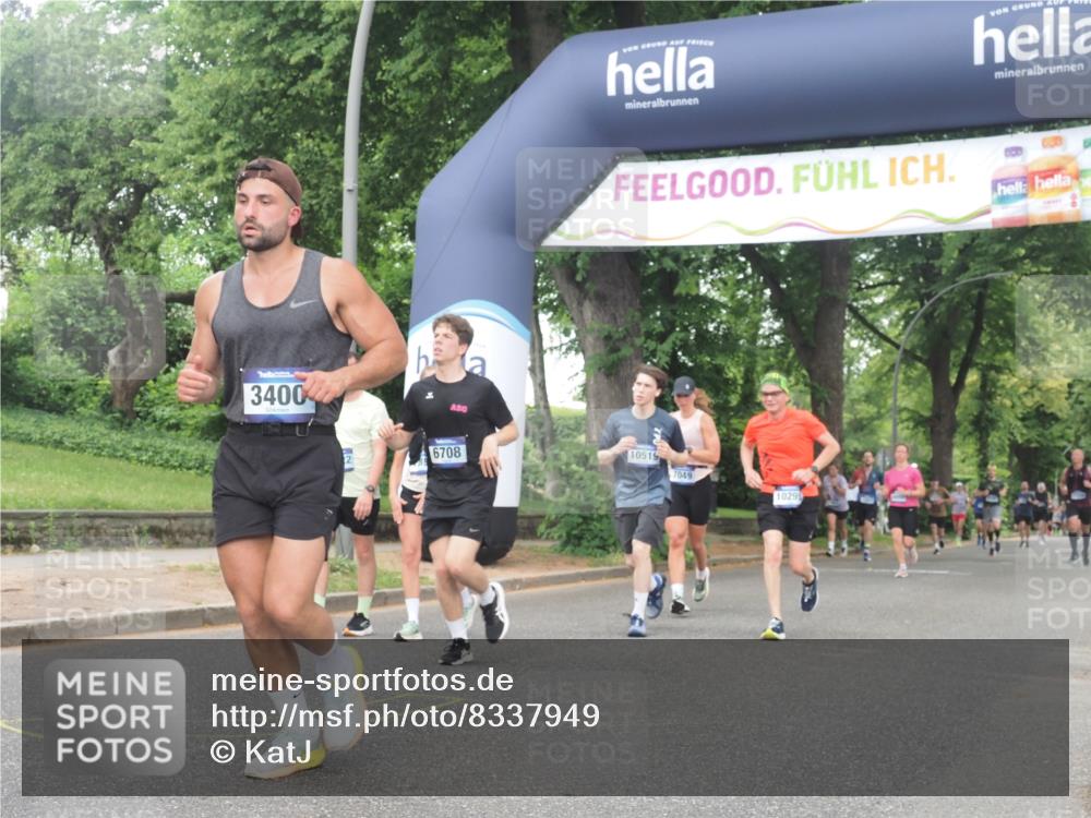 29.06.2025 - hella hamburg halbmarathon KatJ http://msf.ph/oto/8337949 29.06.2025 10:48:03 Zwischen KM18-KM19 3400, 6708, 7049 meine-sportfotos.de
