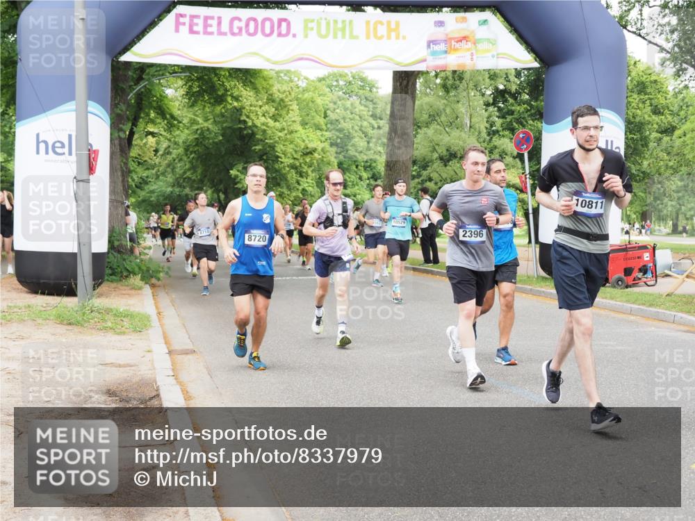 29.06.2025 - hella hamburg halbmarathon MichiJ http://msf.ph/oto/8337979 29.06.2025 10:39:26 Zwischen KM18-KM19 2396, 3426, 4558, 4635, 5116, 5607, 6776, 7409, 8720, 9082, 10529, 10811, 14865, 16929, 19208 meine-sportfotos.de