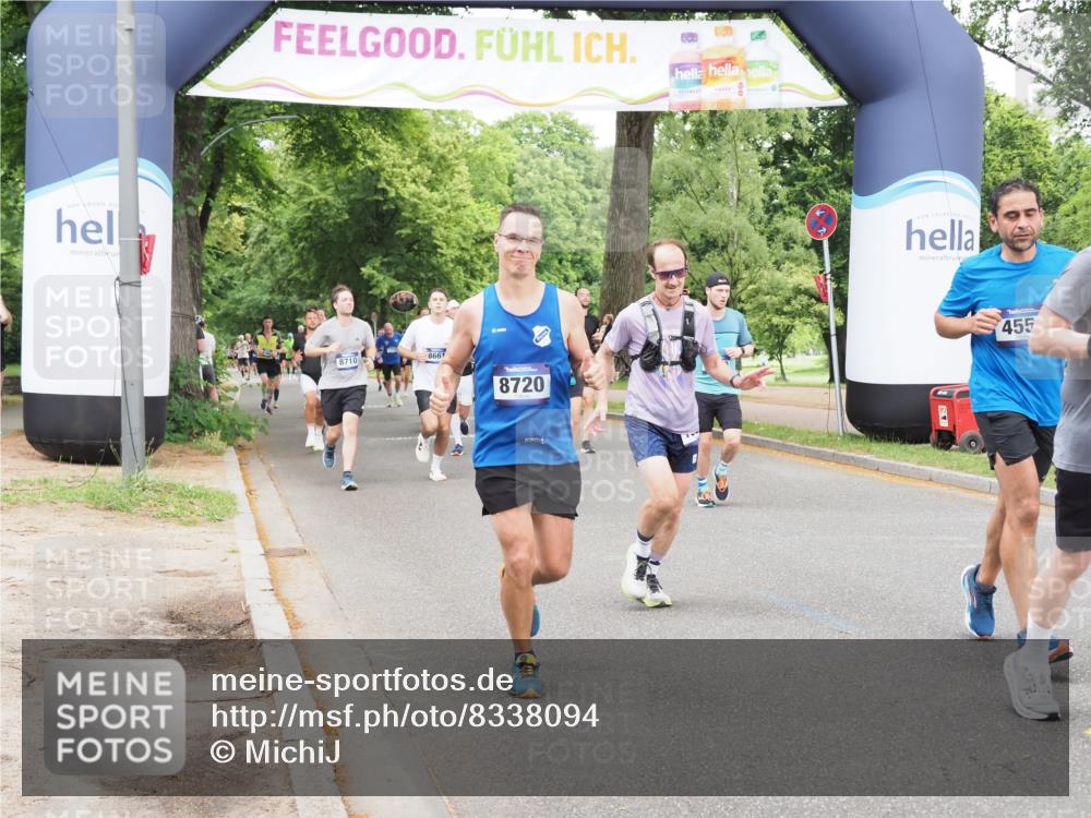 29.06.2025 - hella hamburg halbmarathon MichiJ http://msf.ph/oto/8338094 29.06.2025 10:39:27 Zwischen KM18-KM19 2396, 3426, 4558, 4635, 5116, 5607, 6562, 6776, 8661, 8720, 9082, 10529, 10811, 14865, 16929, 19208 meine-sportfotos.de