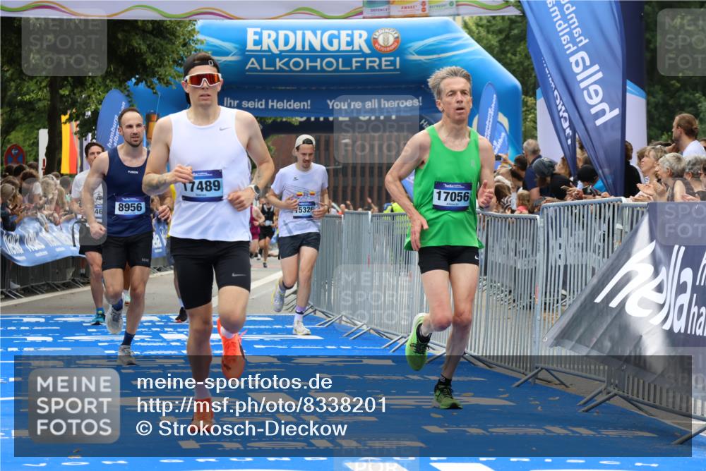 29.06.2025 - hella hamburg halbmarathon Strokosch-Dieckow http://msf.ph/oto/8338201 29.06.2025 10:33:22 Ziel 1959, 4602, 4679, 7723, 8956, 9047, 15326, 16881, 16931, 17056, 17489, 18455, 18731 meine-sportfotos.de