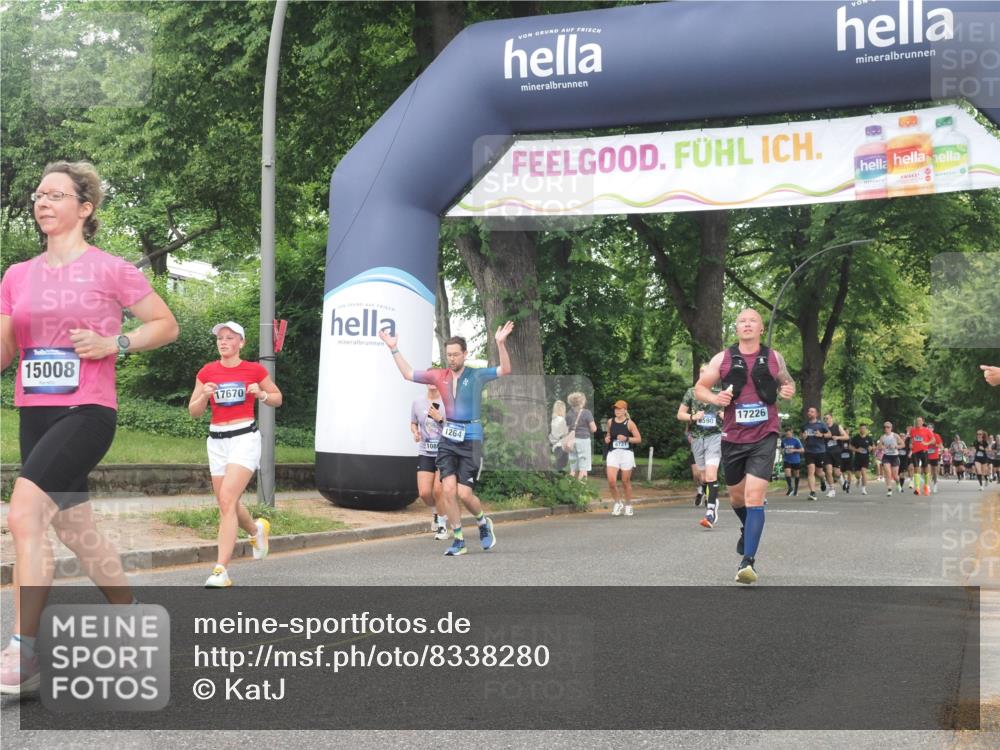 29.06.2025 - hella hamburg halbmarathon KatJ http://msf.ph/oto/8338280 29.06.2025 10:48:08 Zwischen KM18-KM19 1264, 6708, 7049, 8721 meine-sportfotos.de