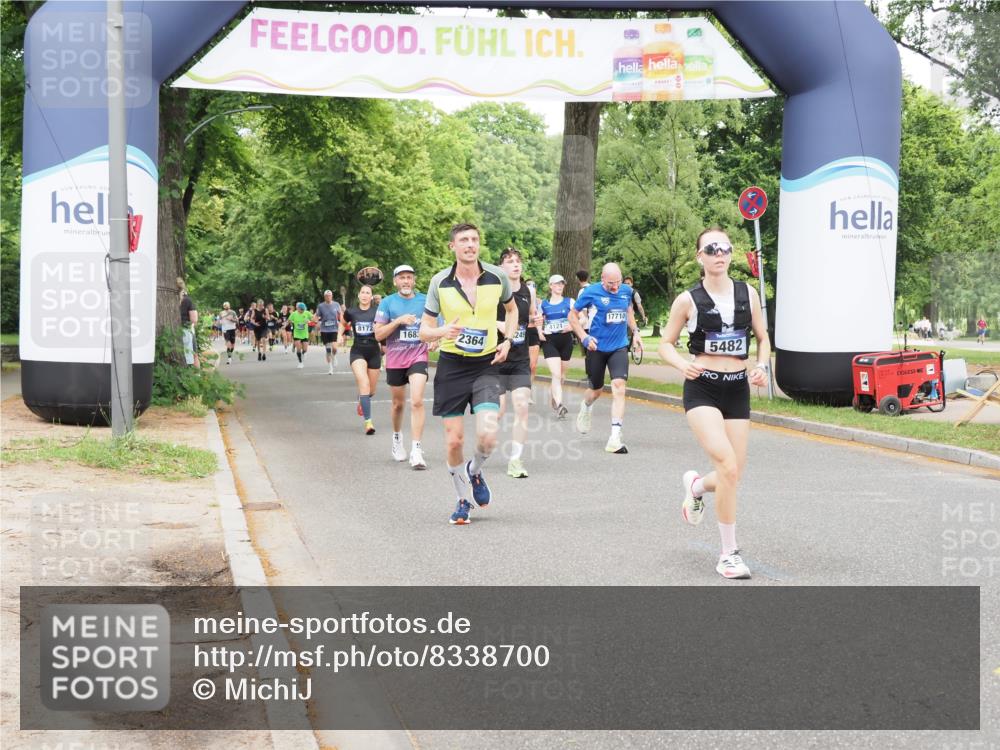 29.06.2025 - hella hamburg halbmarathon MichiJ http://msf.ph/oto/8338700 29.06.2025 10:39:33 Zwischen KM18-KM19 2364, 2396, 4814, 4839, 5032, 5482, 6562, 6657, 7178, 7724, 7732, 8172, 8661, 8710, 8720, 10529, 13792, 14300, 15831, 17710, 18249, 18820 meine-sportfotos.de
