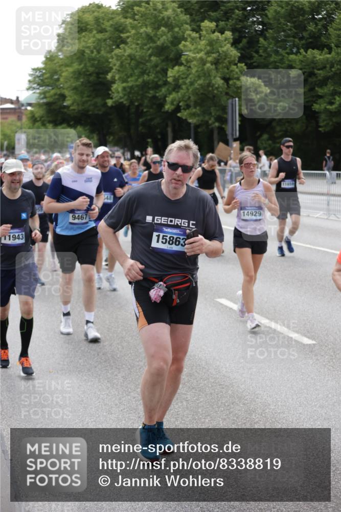 29.06.2025 - hella hamburg halbmarathon Jannik Wohlers http://msf.ph/oto/8338819 29.06.2025 10:41:29 Lombardsbrücke 1039, 1648, 1712, 3326, 3459, 3460, 3568, 4541, 4735, 4736, 4787, 5432, 6137, 6153, 6320, 6430, 6436, 6618, 6846, 7477, 7955, 7968, 8300, 8301, 8443, 8897, 8908, 9223, 9467, 9588, 10623, 11017, 11024, 11098, 11207, 11617, 11659, 11943, 12185, 12214, 12233, 12715, 12801, 12802, 13772, 14005, 14043, 14486, 14872, 14929, 14938, 15842, 15863, 16364, 16743, 17423, 17541, 18137, 18940, 19037, 19057 meine-sportfotos.de