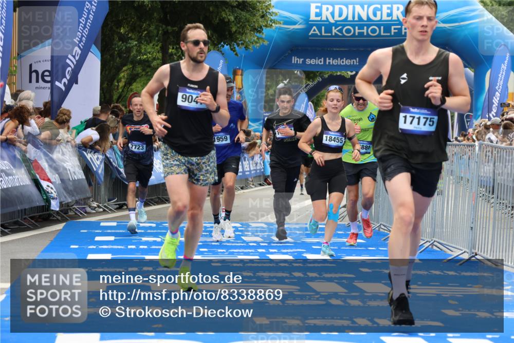 29.06.2025 - hella hamburg halbmarathon Strokosch-Dieckow http://msf.ph/oto/8338869 29.06.2025 10:33:12 Ziel 1910, 1959, 4679, 6473, 7723, 9047, 14167, 14276, 16881, 17175, 17802, 18455 meine-sportfotos.de