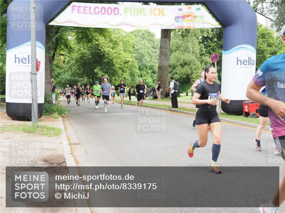 29.06.2025 - hella hamburg halbmarathon MichiJ http://msf.ph/oto/8339175 29.06.2025 10:39:36 Zwischen KM18-KM19 1683, 2364, 4121, 4814, 4839, 5032, 5482, 6657, 7178, 7724, 7732, 8172, 8710, 12413, 13792, 14300, 15144, 15831, 17710, 18019, 18249, 18820 meine-sportfotos.de