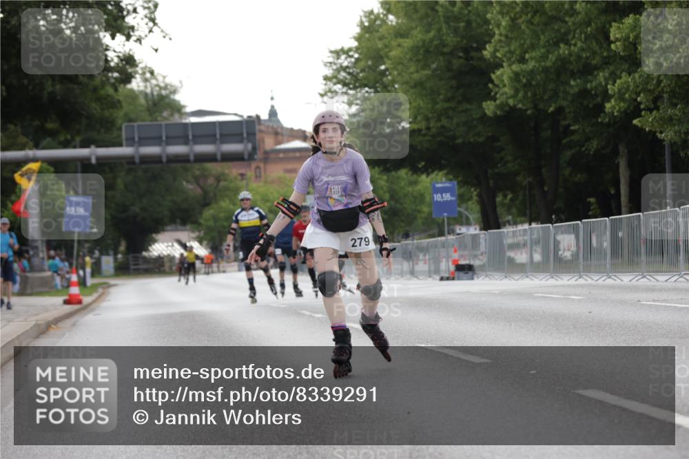 29.06.2025 - hella hamburg halbmarathon Jannik Wohlers http://msf.ph/oto/8339291 29.06.2025 09:02:02 Lombardsbrücke  meine-sportfotos.de
