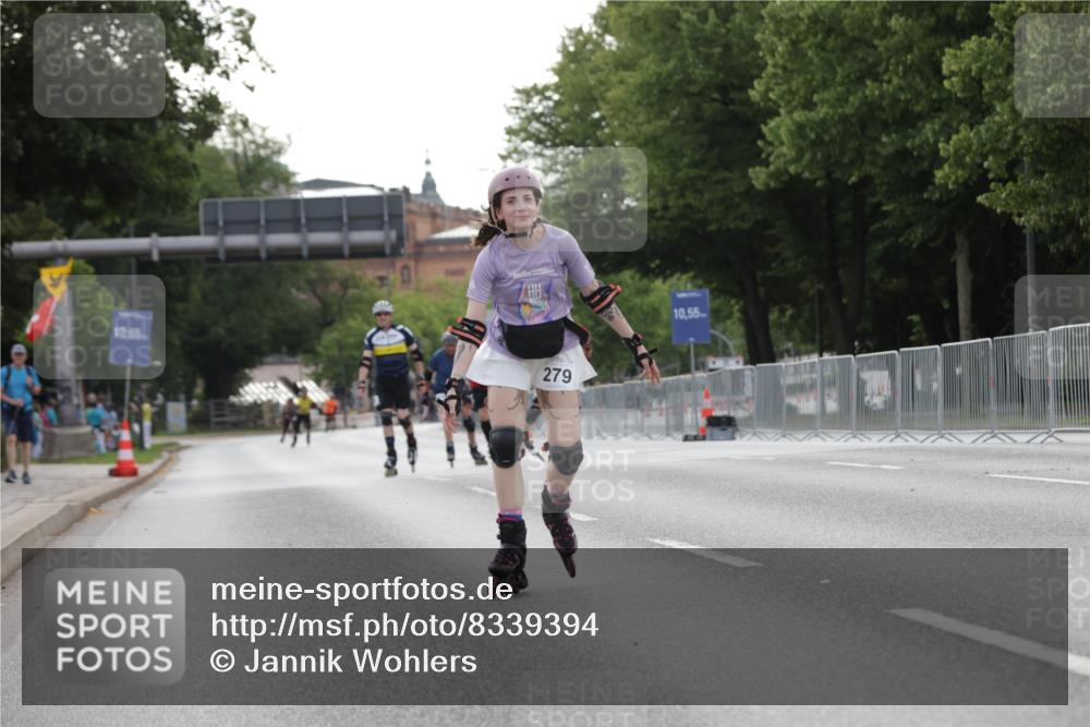 29.06.2025 - hella hamburg halbmarathon Jannik Wohlers http://msf.ph/oto/8339394 29.06.2025 09:02:02 Lombardsbrücke  meine-sportfotos.de