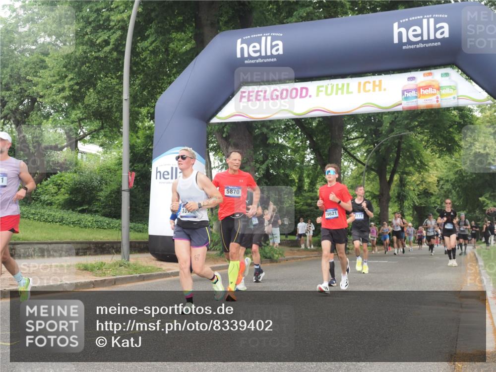 29.06.2025 - hella hamburg halbmarathon KatJ http://msf.ph/oto/8339402 29.06.2025 10:48:17 Zwischen KM18-KM19 2911, 5613, 5870, 7306, 8177, 8590 meine-sportfotos.de
