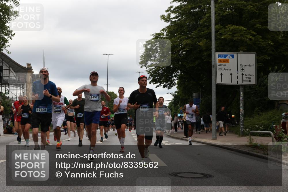 29.06.2025 - hella hamburg halbmarathon Yannick Fuchs http://msf.ph/oto/8339562 29.06.2025 10:52:05 20KM 1595, 1611, 2025, 2488, 2656, 2840, 2907, 3093, 3251, 3859, 4319, 4426, 4467, 4502, 4632, 4708, 4833, 5277, 5341, 5926, 6104, 6138, 6147, 6592, 6595, 7082, 7138, 7189, 8322, 8585, 9230, 9316, 9485, 10788, 11394, 11645, 12378, 12585, 12879, 13465, 13816, 13880, 14266, 14571, 15217, 15434, 15527, 16531, 17405, 17415, 17827, 18068, 18180, 18492, 18501, 18587, 18762, 18891 meine-sportfotos.de