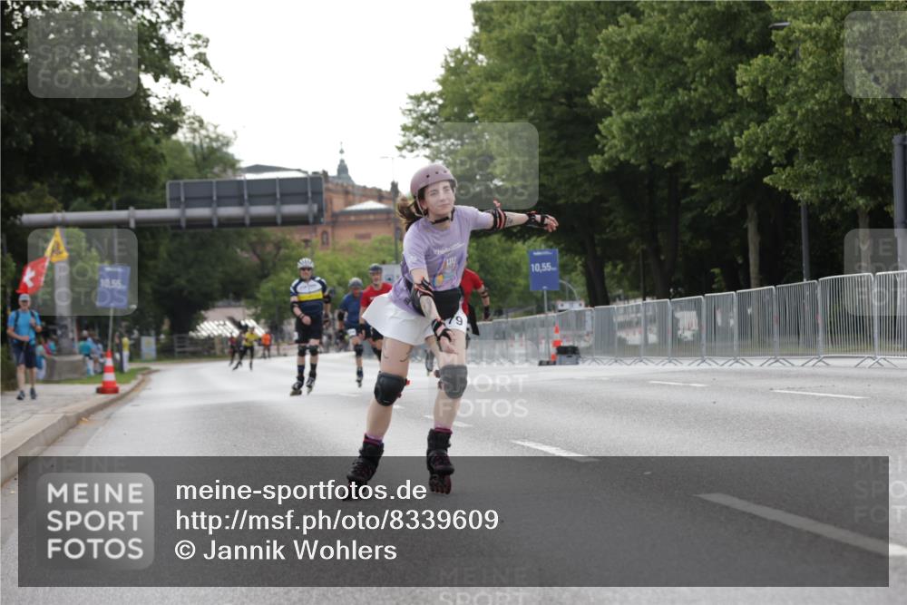 29.06.2025 - hella hamburg halbmarathon Jannik Wohlers http://msf.ph/oto/8339609 29.06.2025 09:02:03 Lombardsbrücke  meine-sportfotos.de