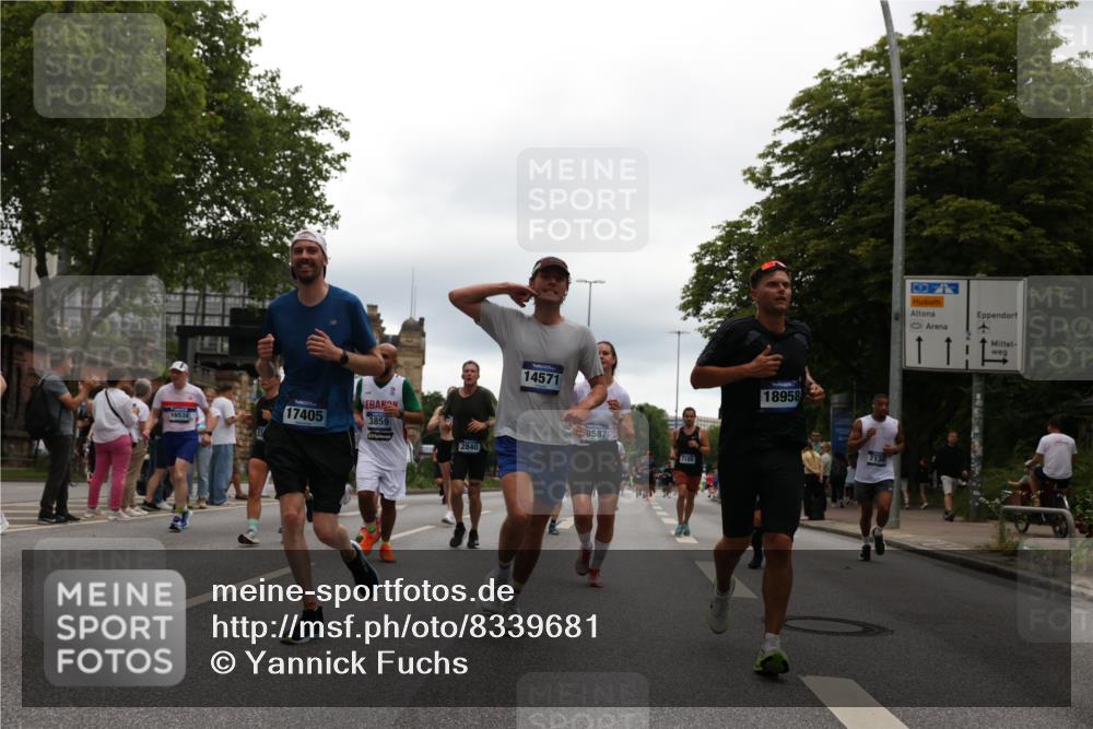 29.06.2025 - hella hamburg halbmarathon Yannick Fuchs http://msf.ph/oto/8339681 29.06.2025 10:52:06 20KM 1595, 1611, 1833, 2488, 2656, 2840, 2907, 3251, 3859, 4319, 4426, 4467, 4502, 4632, 4708, 4833, 5277, 5341, 5926, 6104, 6138, 6147, 6592, 6595, 7082, 7138, 7189, 8322, 8585, 9230, 9316, 9485, 10788, 11394, 11645, 12378, 12585, 12879, 13816, 13880, 14266, 14571, 15217, 15434, 15527, 16531, 17405, 17415, 17827, 18068, 18180, 18492, 18501, 18587, 18762, 18891 meine-sportfotos.de