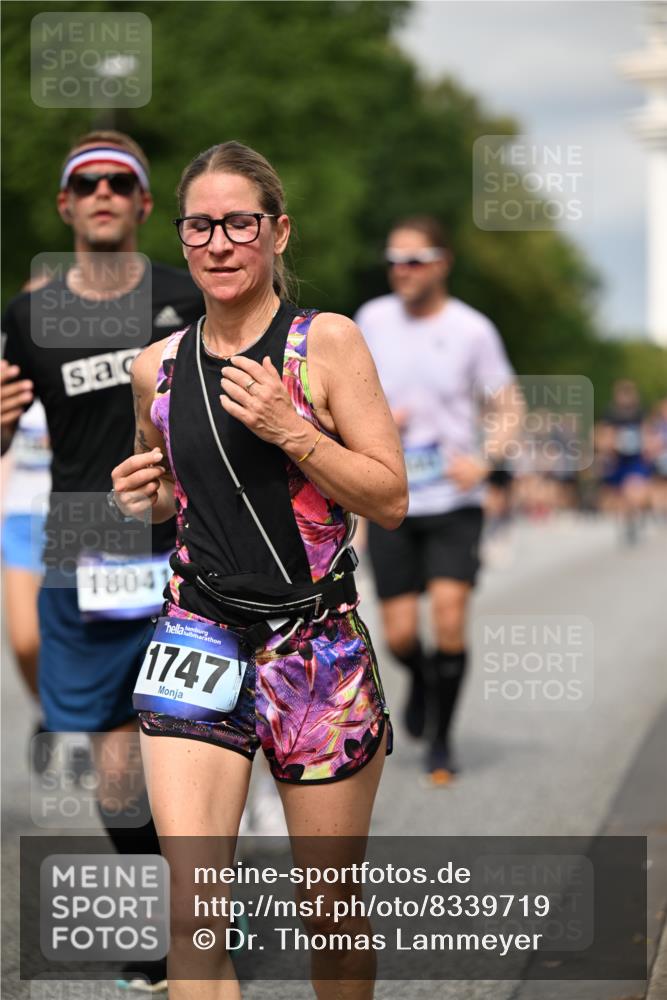 29.06.2025 - hella hamburg halbmarathon Dr. Thomas Lammeyer http://msf.ph/oto/8339719 29.06.2025 10:17:58 Kennedybrücke 1406, 1747, 2891, 4001, 4032, 4795, 4962, 5631, 5719, 6089, 7462, 7802, 7913, 8001, 8673, 9141, 9631, 9845, 9886, 10442, 10443, 11355 meine-sportfotos.de