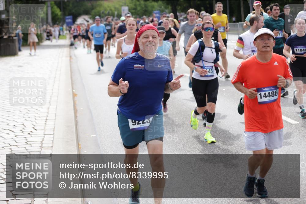 29.06.2025 - hella hamburg halbmarathon Jannik Wohlers http://msf.ph/oto/8339995 29.06.2025 10:41:42 Lombardsbrücke 1039, 1752, 2145, 2523, 2974, 3276, 3326, 3459, 3460, 3568, 4329, 4735, 4736, 4885, 5419, 5671, 6136, 6137, 6153, 6430, 6436, 6837, 6846, 6917, 7357, 8014, 8908, 9008, 9223, 9370, 10027, 10623, 10734, 11017, 11024, 11074, 11075, 11207, 11464, 11468, 11617, 11659, 11840, 11841, 12162, 12682, 12715, 12725, 12801, 12802, 13205, 13715, 14129, 14158, 14381, 14486, 14530, 15155, 15311, 16743, 17423, 17541, 18137 meine-sportfotos.de