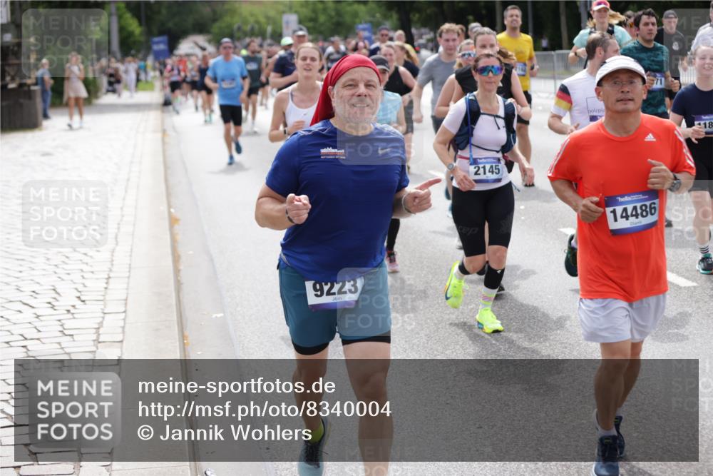 29.06.2025 - hella hamburg halbmarathon Jannik Wohlers http://msf.ph/oto/8340004 29.06.2025 10:41:42 Lombardsbrücke 1039, 1752, 2145, 2523, 2974, 3276, 3326, 3459, 3460, 3568, 4329, 4735, 4736, 4885, 5419, 5671, 6136, 6137, 6153, 6430, 6436, 6837, 6846, 6917, 7357, 8014, 8908, 9008, 9223, 9370, 10027, 10623, 10734, 11017, 11024, 11074, 11075, 11207, 11464, 11468, 11617, 11659, 11840, 11841, 12162, 12682, 12715, 12725, 12801, 12802, 13205, 13715, 14129, 14158, 14381, 14486, 14530, 15155, 15311, 16743, 17423, 17541, 18137 meine-sportfotos.de