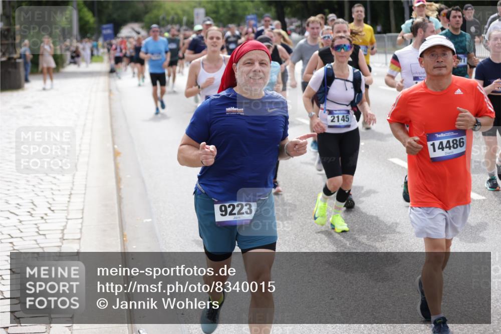 29.06.2025 - hella hamburg halbmarathon Jannik Wohlers http://msf.ph/oto/8340015 29.06.2025 10:41:42 Lombardsbrücke 1039, 1752, 2145, 2523, 2974, 3276, 3326, 3459, 3460, 3568, 4329, 4735, 4736, 4885, 5419, 5671, 6136, 6137, 6153, 6430, 6436, 6837, 6846, 6917, 7357, 8014, 8908, 9008, 9223, 9370, 10027, 10623, 10734, 11017, 11024, 11074, 11075, 11207, 11464, 11468, 11617, 11659, 11840, 11841, 12162, 12682, 12715, 12725, 12801, 12802, 13205, 13715, 14129, 14158, 14381, 14486, 14530, 15155, 15311, 16743, 17423, 17541, 18137 meine-sportfotos.de