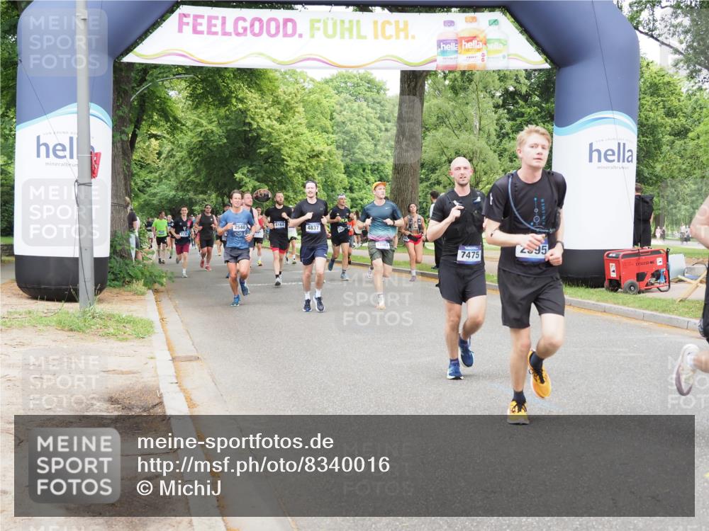 29.06.2025 - hella hamburg halbmarathon MichiJ http://msf.ph/oto/8340016 29.06.2025 10:39:51 Zwischen KM18-KM19 1257, 1657, 2595, 2814, 5020, 5093, 6198, 7383, 7475, 13301, 14198, 14286, 15427 meine-sportfotos.de