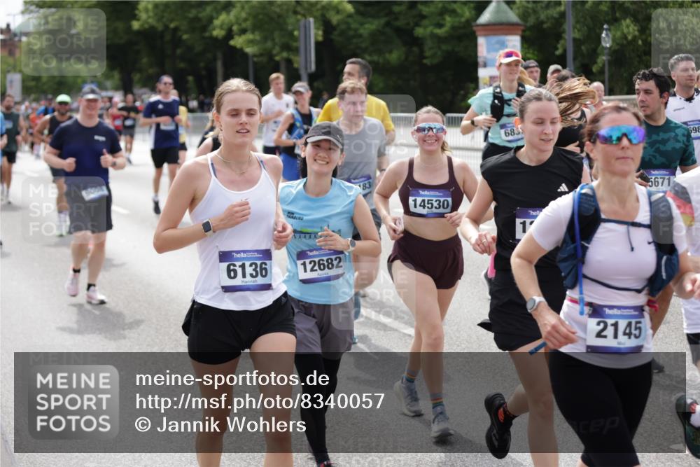 29.06.2025 - hella hamburg halbmarathon Jannik Wohlers http://msf.ph/oto/8340057 29.06.2025 10:41:43 Lombardsbrücke 1039, 1752, 2145, 2523, 2974, 3276, 3326, 3459, 3460, 3568, 4329, 4735, 4736, 4885, 5419, 5671, 6136, 6153, 6430, 6436, 6837, 6846, 6917, 7357, 8014, 8908, 9008, 9223, 9370, 10027, 10623, 10734, 11017, 11024, 11074, 11075, 11207, 11464, 11468, 11617, 11840, 11841, 12162, 12403, 12682, 12715, 12725, 12802, 13205, 13715, 14108, 14129, 14158, 14381, 14486, 14530, 15155, 15311, 16743, 17423, 17541, 18137 meine-sportfotos.de