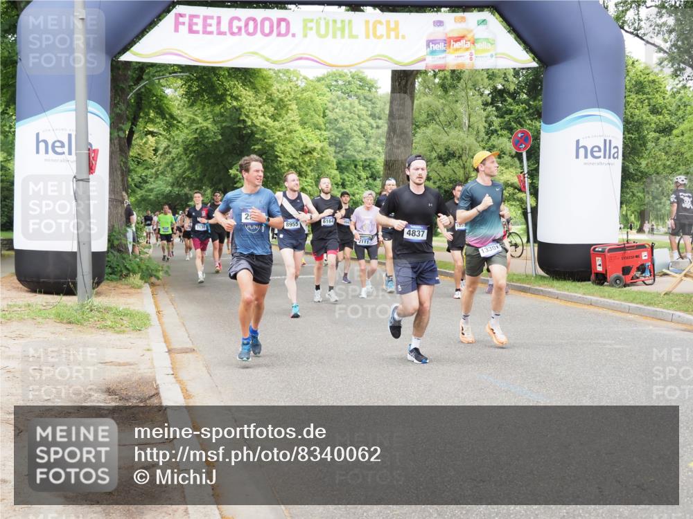 29.06.2025 - hella hamburg halbmarathon MichiJ http://msf.ph/oto/8340062 29.06.2025 10:39:53 Zwischen KM18-KM19 1257, 1657, 2111, 2540, 2595, 2814, 4837, 5020, 6164, 6198, 7475, 8955, 13301, 14198, 14286, 15427 meine-sportfotos.de