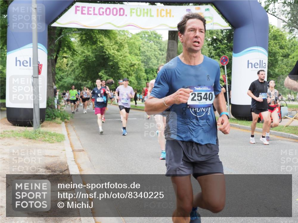 29.06.2025 - hella hamburg halbmarathon MichiJ http://msf.ph/oto/8340225 29.06.2025 10:39:54 Zwischen KM18-KM19 1257, 1657, 2111, 2540, 2595, 4837, 5020, 6164, 7130, 7475, 8447, 8955, 13047, 13301, 14198, 15275, 15427, 15506 meine-sportfotos.de