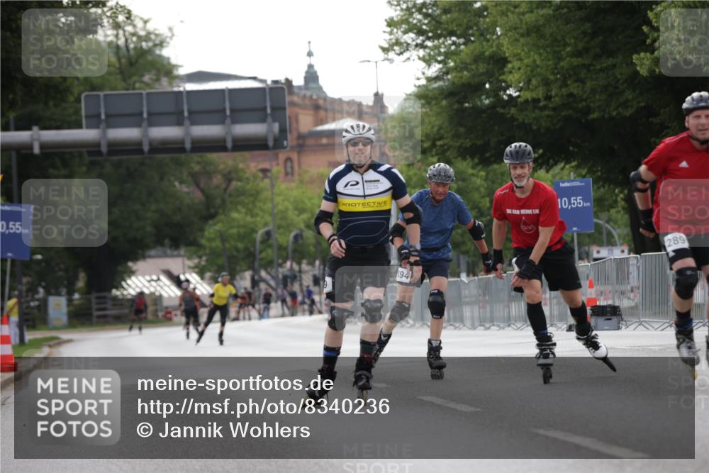 29.06.2025 - hella hamburg halbmarathon Jannik Wohlers http://msf.ph/oto/8340236 29.06.2025 09:02:06 Lombardsbrücke  meine-sportfotos.de