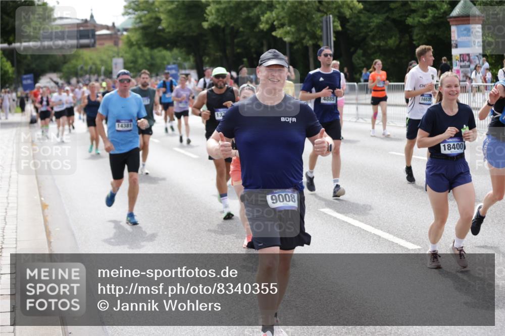 29.06.2025 - hella hamburg halbmarathon Jannik Wohlers http://msf.ph/oto/8340355 29.06.2025 10:41:46 Lombardsbrücke 1039, 1624, 1752, 2145, 2523, 2974, 3276, 3326, 3568, 4329, 4353, 4735, 4736, 4885, 5419, 5671, 6136, 6153, 6837, 6917, 7357, 8014, 8459, 8712, 8908, 9008, 9223, 9370, 10027, 10734, 10842, 11024, 11074, 11075, 11207, 11464, 11468, 11840, 11841, 12162, 12403, 12682, 12725, 12854, 12903, 12904, 13205, 13456, 13715, 13952, 13953, 14108, 14129, 14158, 14328, 14381, 14486, 14530, 14585, 15155, 15311, 16743, 17423, 18137 meine-sportfotos.de