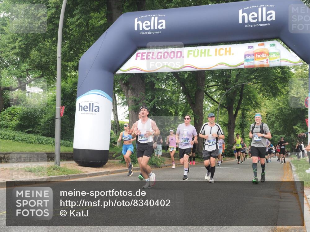 29.06.2025 - hella hamburg halbmarathon KatJ http://msf.ph/oto/8340402 29.06.2025 10:48:24 Zwischen KM18-KM19 1128, 2591, 5613, 8177 meine-sportfotos.de