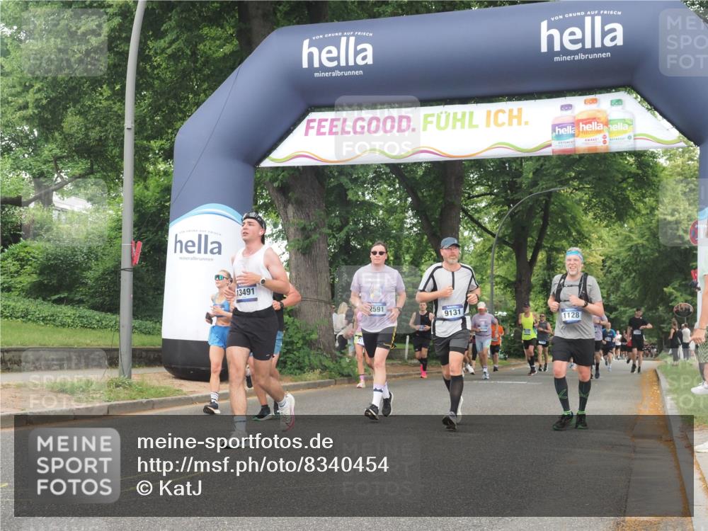 29.06.2025 - hella hamburg halbmarathon KatJ http://msf.ph/oto/8340454 29.06.2025 10:48:24 Zwischen KM18-KM19 1128, 2591, 5613, 8177 meine-sportfotos.de