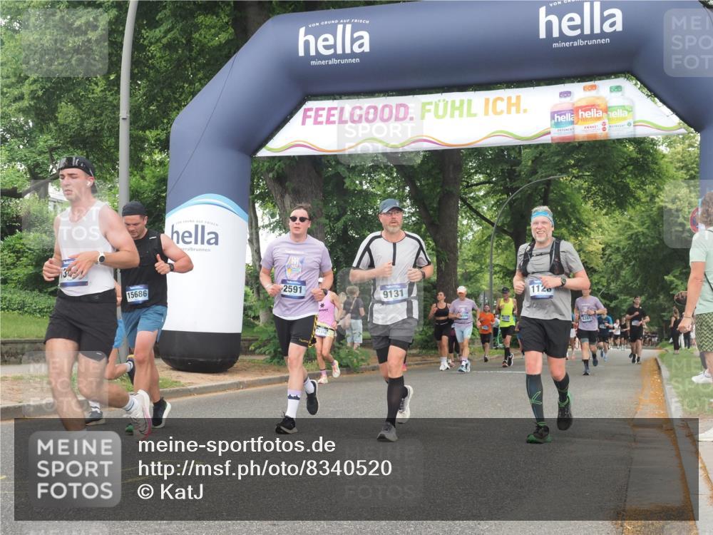 29.06.2025 - hella hamburg halbmarathon KatJ http://msf.ph/oto/8340520 29.06.2025 10:48:25 Zwischen KM18-KM19 1128, 2591 meine-sportfotos.de