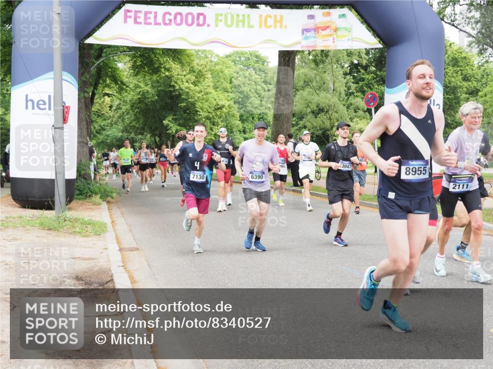 29.06.2025 - hella hamburg halbmarathon MichiJ http://msf.ph/oto/8340527 29.06.2025 10:39:56 Zwischen KM18-KM19 1257, 1706, 2111, 2540, 2595, 4837, 5169, 6164, 6390, 7130, 7475, 7786, 8447, 8955, 9380, 13047, 13301, 15275, 15506 meine-sportfotos.de