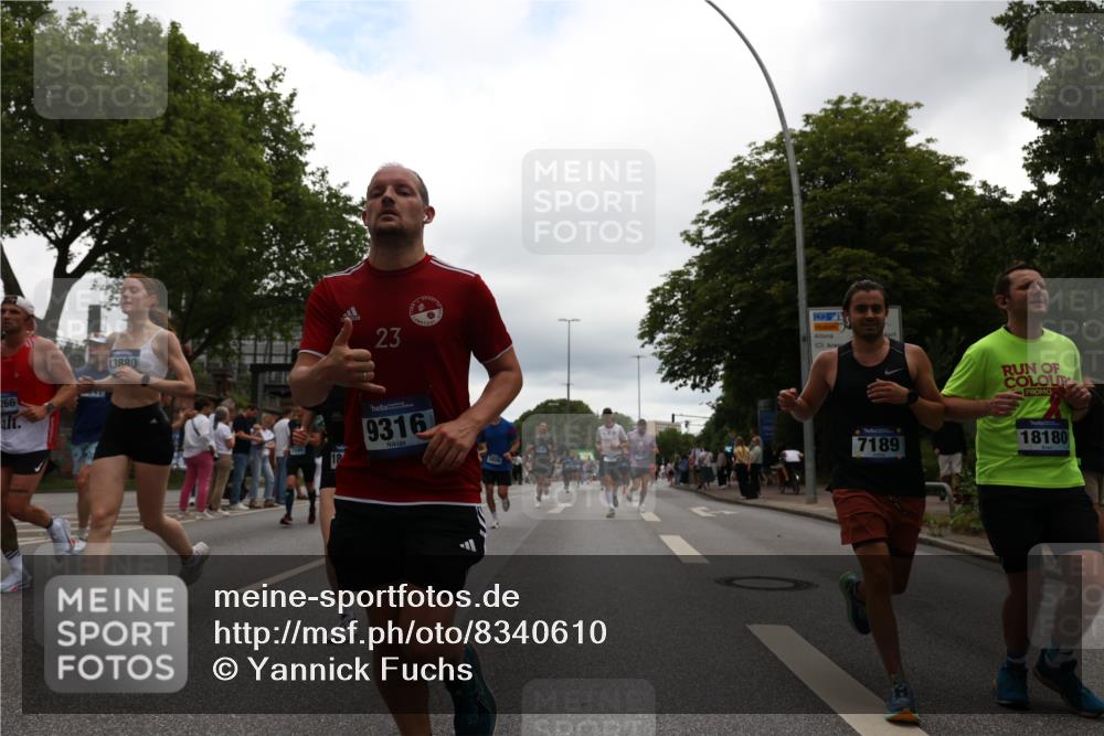 29.06.2025 - hella hamburg halbmarathon Yannick Fuchs http://msf.ph/oto/8340610 29.06.2025 10:52:10 20KM 1319, 1595, 1833, 2250, 2488, 2656, 2840, 2907, 3251, 3859, 4319, 4502, 4632, 4708, 5277, 5341, 5926, 6104, 6138, 6147, 6592, 6595, 7082, 7138, 7189, 7856, 8322, 8585, 9230, 9316, 9485, 10020, 10319, 10788, 11394, 11645, 11846, 12378, 12495, 12585, 12879, 13287, 13512, 13694, 13816, 13880, 14266, 14571, 15197, 15434, 15527, 16189, 16531, 17405, 17415, 17531, 17827, 18068, 18180, 18492, 18501, 18587, 18727, 18891 meine-sportfotos.de