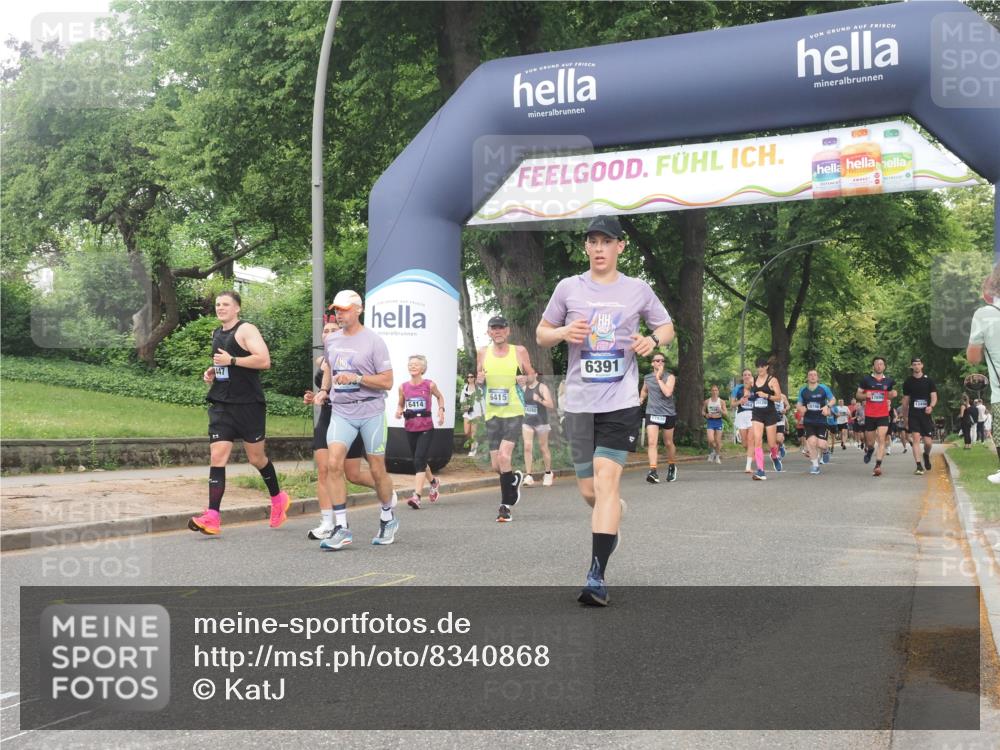 29.06.2025 - hella hamburg halbmarathon KatJ http://msf.ph/oto/8340868 29.06.2025 10:48:30 Zwischen KM18-KM19 1128, 2447, 2591, 6391, 6415, 8068 meine-sportfotos.de