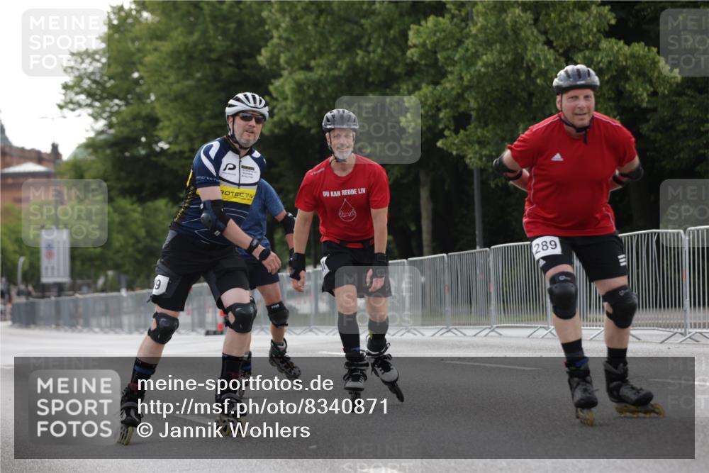 29.06.2025 - hella hamburg halbmarathon Jannik Wohlers http://msf.ph/oto/8340871 29.06.2025 09:02:08 Lombardsbrücke  meine-sportfotos.de