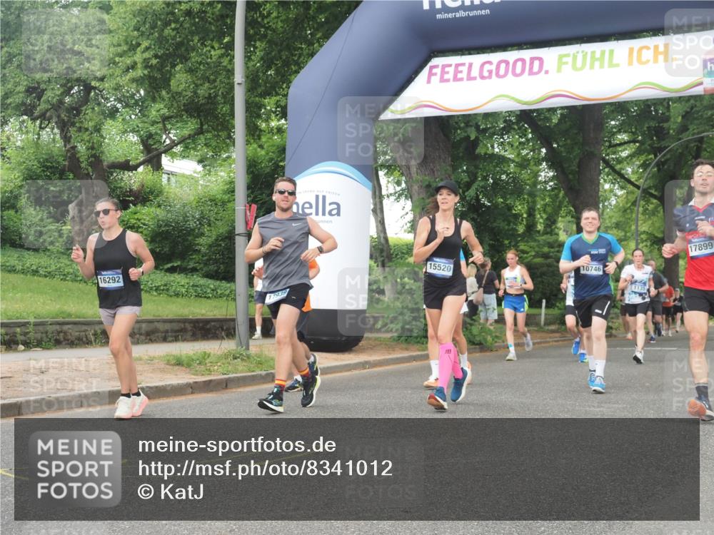 29.06.2025 - hella hamburg halbmarathon KatJ http://msf.ph/oto/8341012 29.06.2025 10:48:33 Zwischen KM18-KM19 1135, 2447, 6391, 6414, 6415, 8068, 8364 meine-sportfotos.de