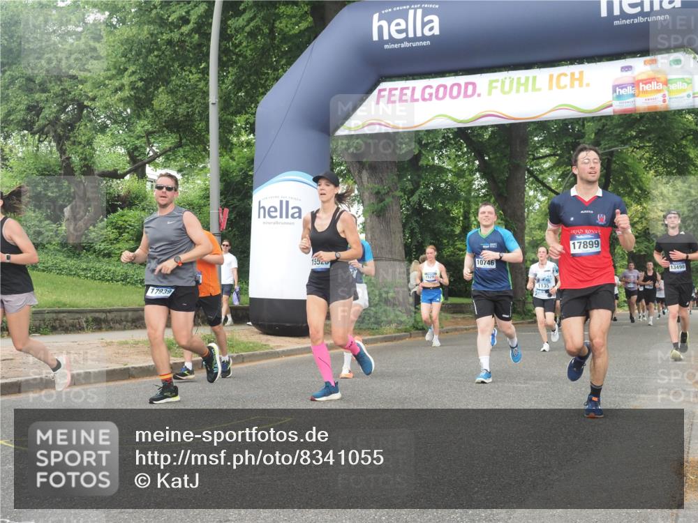 29.06.2025 - hella hamburg halbmarathon KatJ http://msf.ph/oto/8341055 29.06.2025 10:48:33 Zwischen KM18-KM19 1135, 2447, 6391, 6414, 6415, 8068, 8364 meine-sportfotos.de