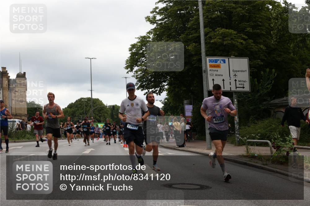 29.06.2025 - hella hamburg halbmarathon Yannick Fuchs http://msf.ph/oto/8341120 29.06.2025 10:52:12 20KM 1319, 1595, 1833, 2250, 2488, 2656, 2840, 2907, 3251, 3859, 4319, 4502, 4550, 4632, 4708, 4767, 5277, 5341, 5675, 5926, 6104, 6138, 6147, 6592, 6595, 7082, 7138, 7189, 7856, 8322, 8585, 9230, 9316, 10020, 10319, 10703, 10788, 11394, 11645, 11846, 12378, 12495, 12585, 12879, 13287, 13512, 13694, 13816, 13880, 14266, 14571, 15197, 15434, 15527, 16189, 16531, 17405, 17415, 17531, 17827, 18068, 18180, 18492, 18501, 18587, 18727 meine-sportfotos.de