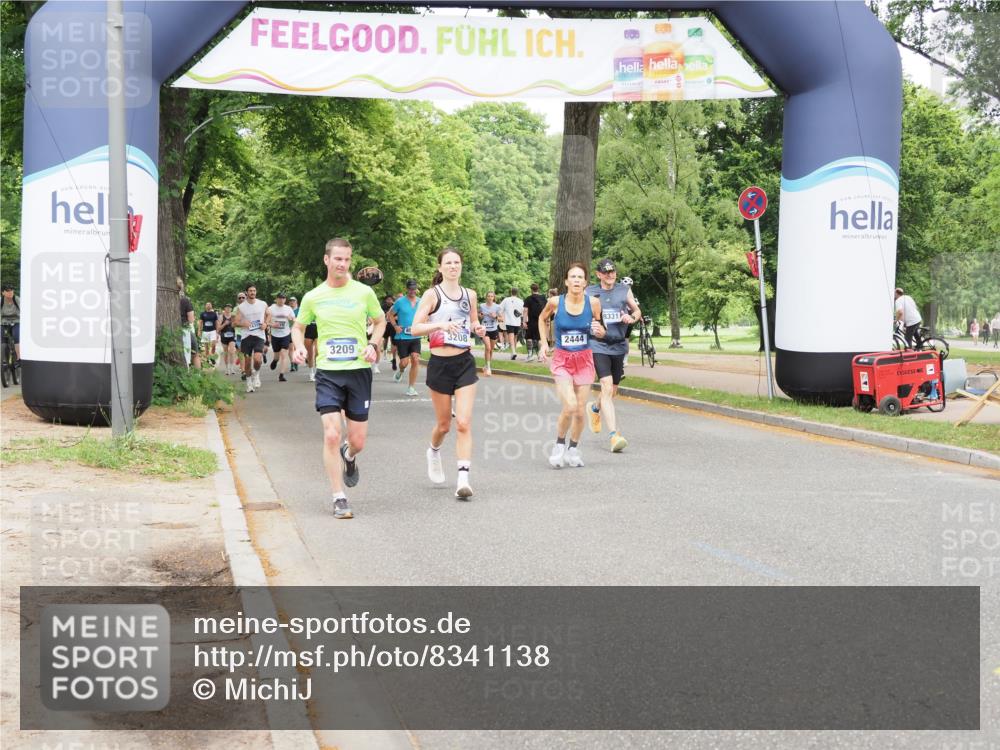 29.06.2025 - hella hamburg halbmarathon MichiJ http://msf.ph/oto/8341138 29.06.2025 10:40:01 Zwischen KM18-KM19 1706, 2111, 2444, 3208, 3209, 4837, 5169, 5194, 6164, 6390, 7130, 7786, 8390, 8447, 8955, 9380, 13047, 15275, 15506, 15681, 16538, 18331 meine-sportfotos.de
