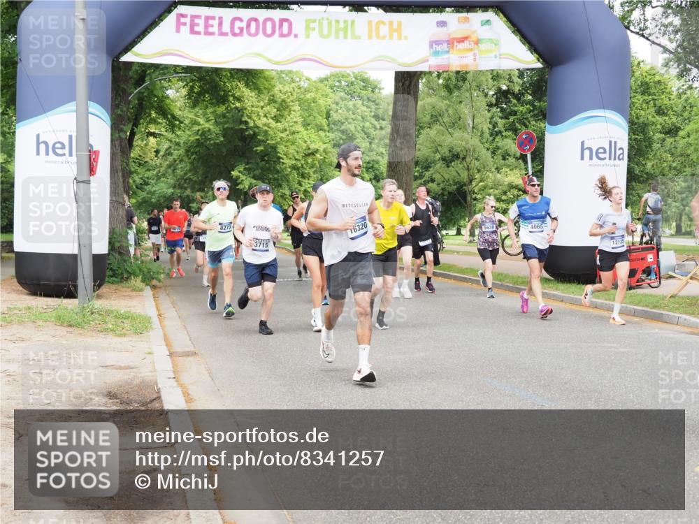 29.06.2025 - hella hamburg halbmarathon MichiJ http://msf.ph/oto/8341257 29.06.2025 10:40:06 Zwischen KM18-KM19 2444, 3208, 3209, 4065, 8390, 8587, 12135, 13289, 15681, 16320, 16538, 18331 meine-sportfotos.de