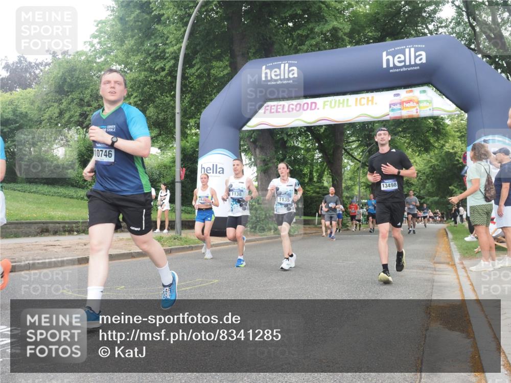 29.06.2025 - hella hamburg halbmarathon KatJ http://msf.ph/oto/8341285 29.06.2025 10:48:36 Zwischen KM18-KM19 1135, 1138, 2447, 5547, 6414, 6415, 8068, 8364 meine-sportfotos.de