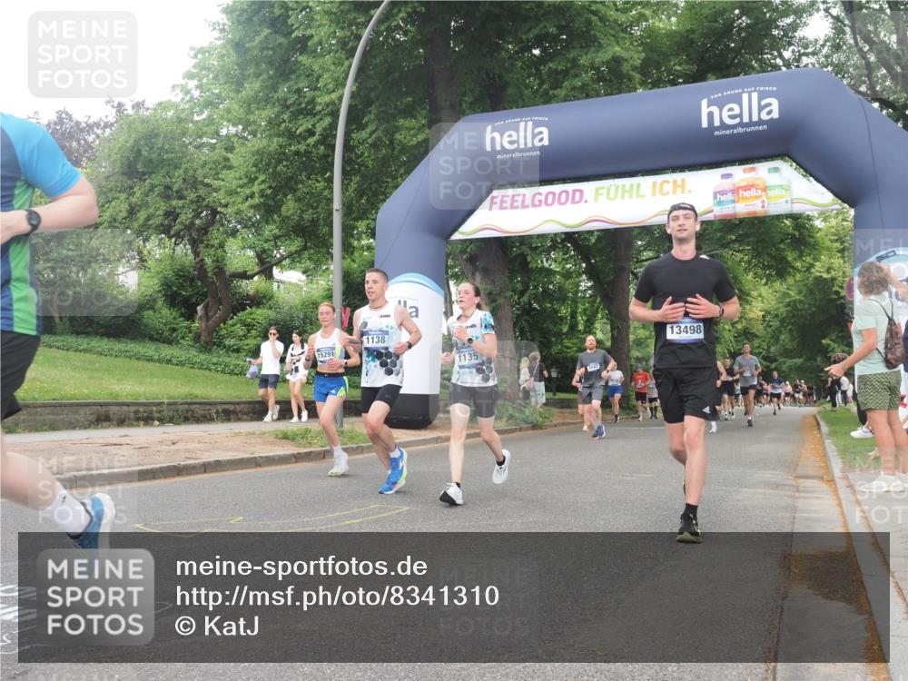 29.06.2025 - hella hamburg halbmarathon KatJ http://msf.ph/oto/8341310 29.06.2025 10:48:36 Zwischen KM18-KM19 1135, 1138, 2447, 5547, 6414, 6415, 8068, 8364 meine-sportfotos.de