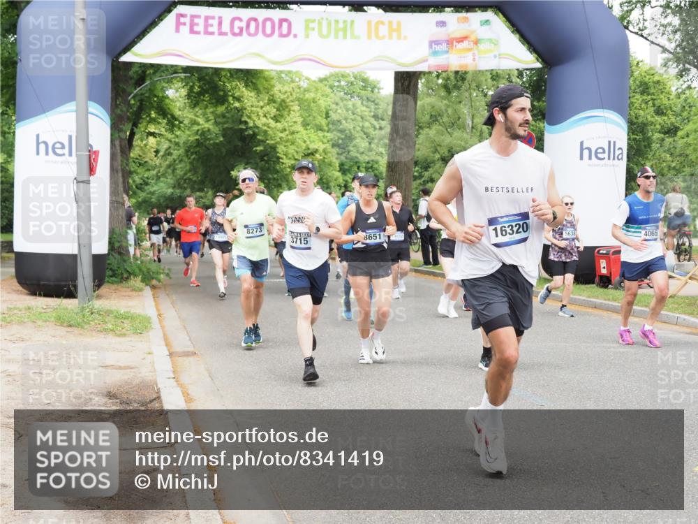 29.06.2025 - hella hamburg halbmarathon MichiJ http://msf.ph/oto/8341419 29.06.2025 10:40:07 Zwischen KM18-KM19 2444, 3208, 3209, 3715, 4065, 5638, 8390, 8587, 8651, 12135, 13211, 13289, 15681, 16320, 17198, 18331 meine-sportfotos.de